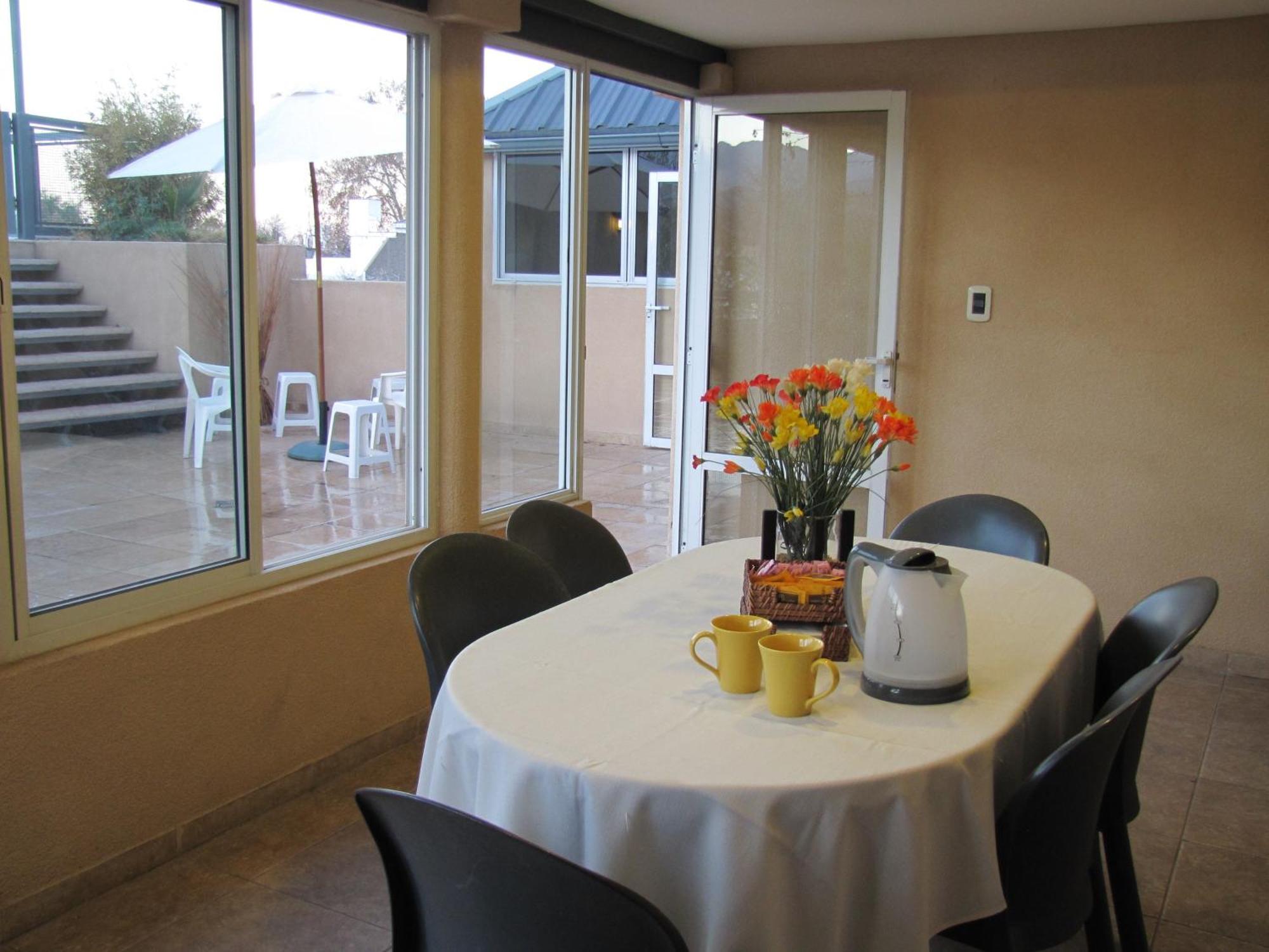 Apartahotel Tunkelén Mendoza